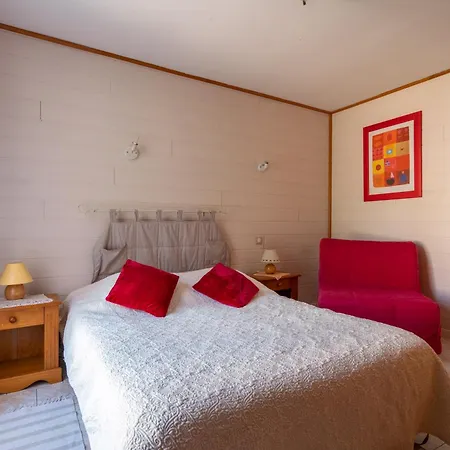 Le Courlis Casa de Férias Outines